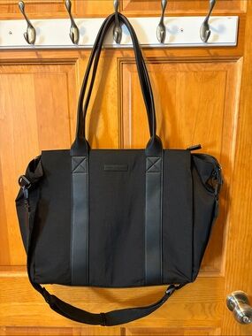 Poppy & Peonies Black Daily Tote